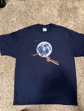 Vintage 2000s E.T. the Extra-Terrestrial Graphic T-Shirt picture