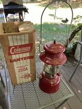 RARE VINTAGE COLEMAN BURGUNDY LANTERN 200A 9-61 With BOX picture