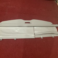 Toyota Highlander OEM Cargo Cover Tan 2008-2012 Used Manual Tailgate Only picture