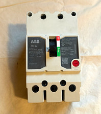 GE ABB TEYL3030B 30 Amp 3 Pole 480V Circuit Breaker 30A 3P Bolt-on 65kA Q-Line picture