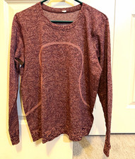 lululemon Swiftly Tech Women’s Purple Long Sleeve Crew Neck relaxed fit size 6 picture