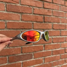 Retro Oakley Minute Gen1 Minute1.0 Sunglasses Sliver Frame Ruby Lenses picture