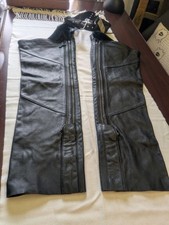 NWT Harley Davidson Deluxe Leather Chaps P/L picture