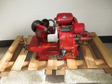 Vintage BLACK & DECKER VALVE REFACER  Working Condition  ORIGINAL PAINT Nice picture
