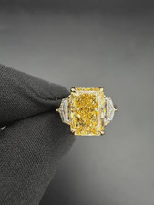 IGI 4.50Ct Radiant EF/VS1 Lab Grown Yellow Diamond Wedding Ring 14K Yellow Gold picture