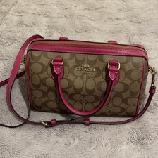 used medium coach handbags leather Pink picture