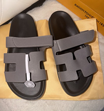 Hermès Unisex Gray/Black Leather Logo Slide Sandals Slip On Straps US 11 picture