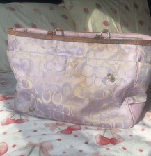 Coach Lilac 6166 Bee Diaper Bag, missing original straps picture