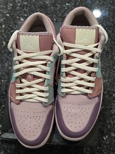 DS Air Jordan 1 Low SE 