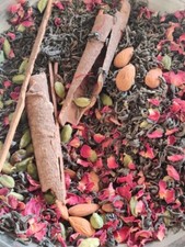 Indian Kashmiri Kahwa with Saffron, Rose Petals and Indian Spice Mix 200 grams picture