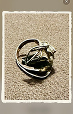 Vintage artisan-crafted sterling silver abstract sculptural ring picture