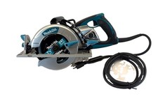 Makita 7 1/4 in Magnesium Hypoid Corded Saw W/ 24 Tooth Blade Model 5377MG picture
