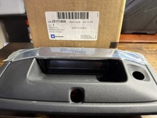 NEW OEM GM Chrome Tailgate Handle Assembly 23111906 Colorado Canyon 2015-2019 picture