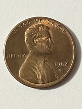 1982-D SMALL DATE OFF CENTER STRIKE RIM ERRORS  picture