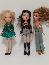 Vintage Bratz Doll Lot of 3 Cloe Jade Yasmin 2001 MGA Y2K Outfits As Is picture