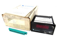 NEW NEWPORT ELECTRONICS 202A-KF1 PROCESS METER 202AKF1 picture