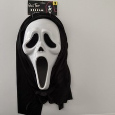 Rare 2011 Tagged New Scream Ghost Face Mask Non Glow Easter Unlimited Funworld   picture