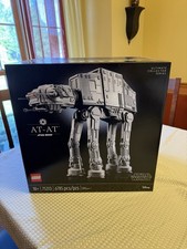 LEGO Star Wars: AT-AT (75313) picture