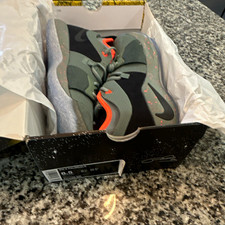 Nike PG 2 Palmdale Men’s Athletic Sneakers Gray Black Orange New/Box picture