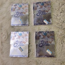Lot of 4 1995 Fleer Flair Series 1 Baseball Packs Sealed 10 Cards Each picture