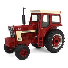 ERTL 1/16 International Harvester 1066 Tractor w/ Cab Prestige Collection 44422 picture