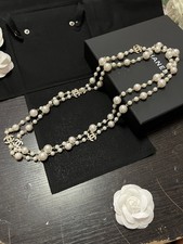 Minimally designed pearl metal electroplated necklace (16 style) picture