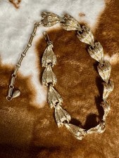 Vintage Signed Coro Pegasus Gold Texture Leaf Design Choker Necklace Adjustable picture