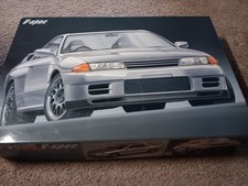 Fujimi 1/12 Skyline R32 V-Spec Version-Rare picture