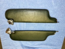 1970 1971 PLYMOUTH BARRACUDA CUDA DODGE CHALLENGER E-BODY DARK GREEN SUN VISORS picture