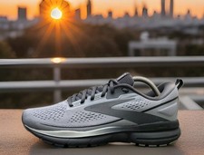 Mens Brooks Trace 3 Running Shoes Sz 8.5 Used Gray Mesh 1104121D049 picture