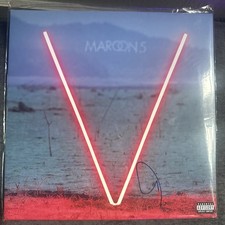 Maroon 5 signed by Adam Levine picture