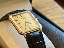 (Near Mint) 1983 Seiko Dolce 6730-5160 Solid 10k Gold Quartz Tank Watch picture