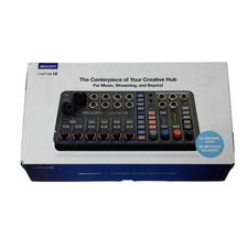 Zoom LiveTrak L-6 Portable 6-Channel Digital Mixer and Multitrack Recorder Open picture