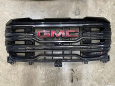 2022-2025 GMC Sierra 1500 AT4 Grille Assembly Black/Chrome w Camera OEM 84878064 picture