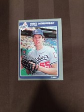 1985 Fleer - #371 Orel Hershiser (RC) Rookie picture