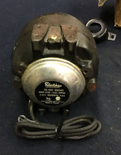 Robertshaw Condenser Fan Motor 33-425 B272 picture