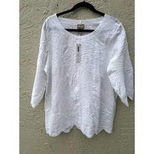 Chico's Artisan Fem Popover Top White Floral Embroidered Scallop Hem Size 3 NEW picture