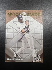 1996 Leaf #1 Frank Thomas Total Bases #/5000 picture