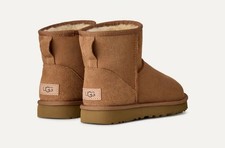 NEW 100% Authentic UGG Classic Mini II Chestnut 1016222 Women's Boots Size 6 picture