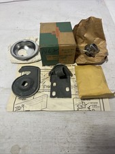 NOS 1961-69 CHEVY IMPALA STATION WAGON GM REAR COMPARTMENT LOCK KIT 985351 RARE picture