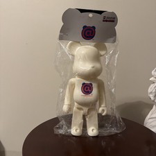 Medicom Bearbrick 1st Model White Chrome ~ Homage to B@-000W 400% Be@rbrick picture