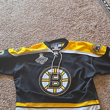 Reebok Boston Bruins Tim Thomas #30 NHL Stanley Cup Jersey Black Gold 52 picture