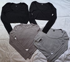 4 Piece Bundle Shein/Dazy cropped  long sleeve shirt size small. picture