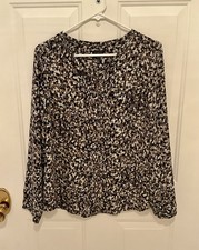 Talbots Multicolor Abstract Pintucked LSl Career Blouse, SZ MED, EUC picture