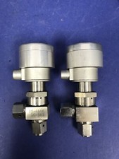 Nupro Pneumatic Right Angle Valve SS-4BAK-1C-563, 1/4