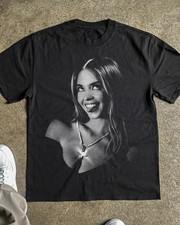 Sydney Sweeney Retro Hollywood Actress Portrait T-Shirt picture