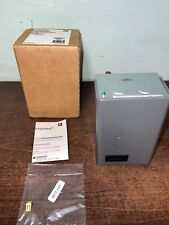 NEW RESIDEO L8124A1007 TRIPLE AQUASTAT RELAY. S5 picture