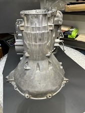 C6 TRANS CASE ROUND BELL 360/390 V8 C8AP-7006 ,1966-72 W/VENT PRESS IN MODULATOR picture