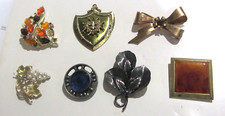 Vintage lot designer signed brooches Weiss Lisner and more picture