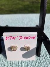 NWT Betsey Johnson Pave Multicolor Crystal Heart Stud Earrings Gold Tone picture